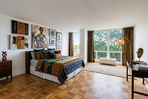 Tiny photo for 601 E 32nd Street #610, Chicago, IL 60616 (MLS # 12741540)