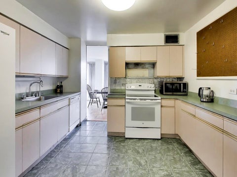 Tiny photo for 601 E 32nd Street #610, Chicago, IL 60616 (MLS # 12741540)