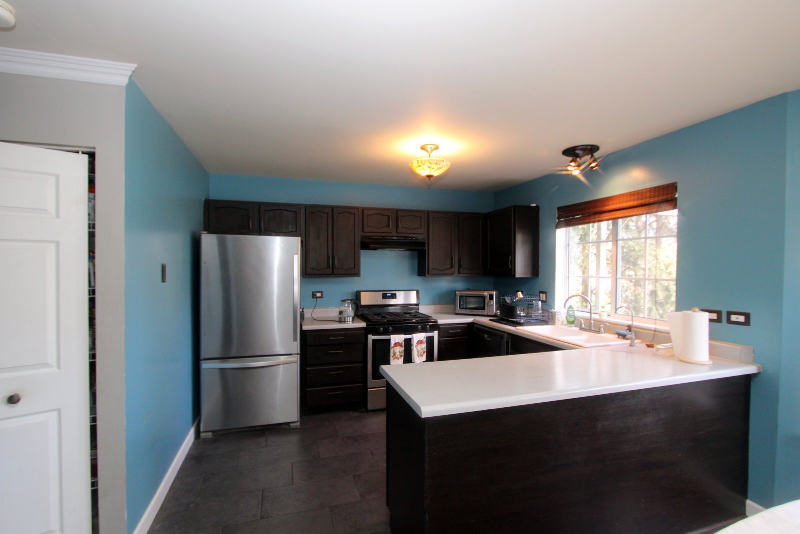 1709 Cunningham Lane