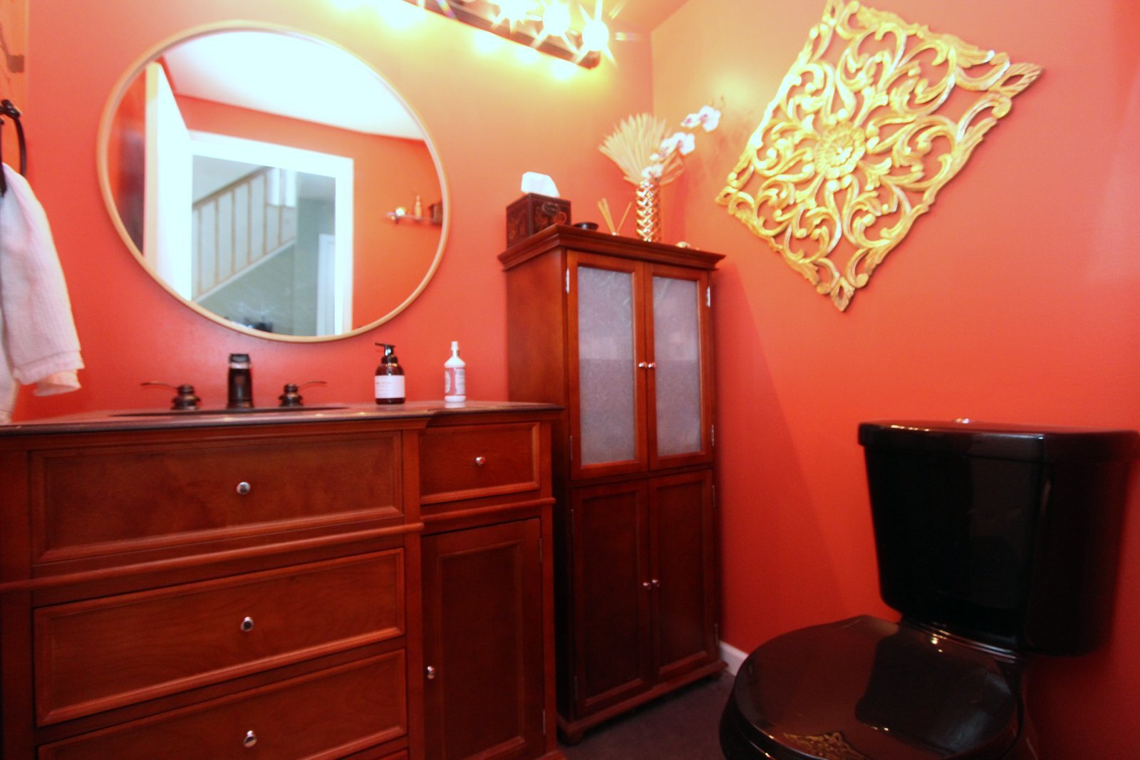 1709 Cunningham Lane