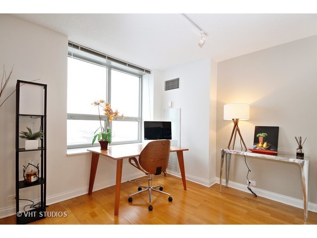 474 N Lake Shore Drive 1706