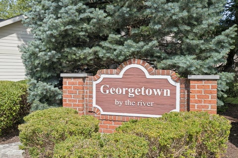 Tiny photo for 1032 SWIFT Road #1B, Glen Ellyn, IL 60137 (MLS # 12721867)