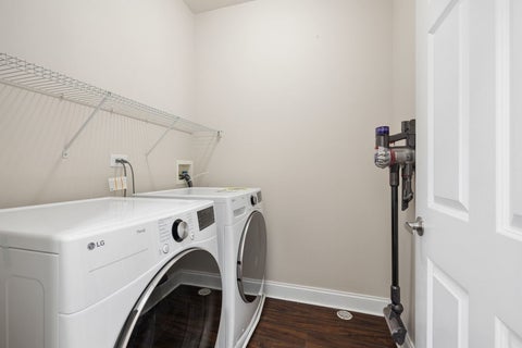 Tiny photo for 1032 SWIFT Road #1B, Glen Ellyn, IL 60137 (MLS # 12721867)