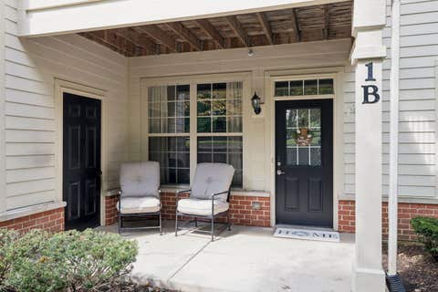 Tiny photo for 1032 SWIFT Road #1B, Glen Ellyn, IL 60137 (MLS # 12721867)