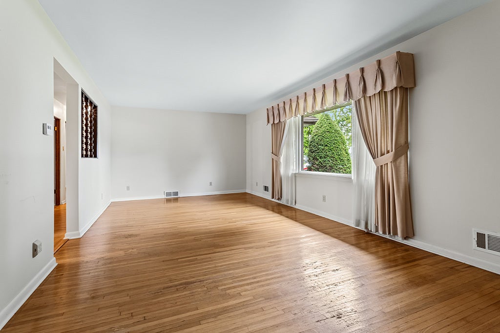 927 Maryville Drive