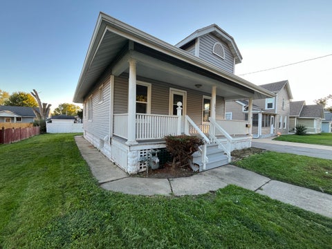 Tiny photo for 693 E Bluff Street, Marseilles, IL 61341 (MLS # 12760467)