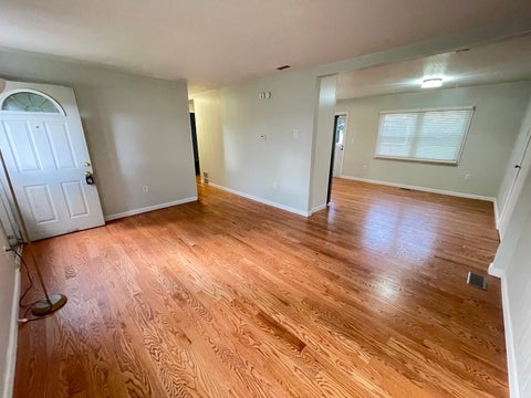 Tiny photo for 808 Sunset Circle, Streamwood, IL 60107 (MLS # 12702173)