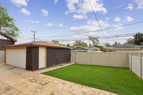 Tiny photo for 2929 W 102nd Place, Chicago, IL 60655 (MLS # 12621329)