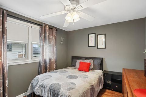 Tiny photo for 2929 W 102nd Place, Chicago, IL 60655 (MLS # 12621329)