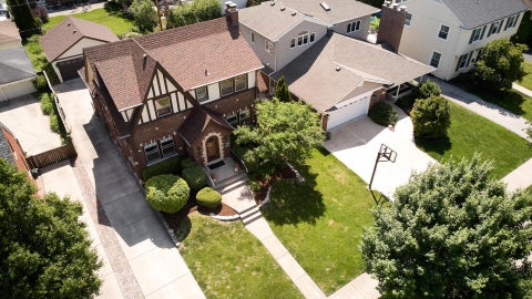 Tiny photo for 125 N Peck Avenue, La Grange, IL 60525 (MLS # 12677507)