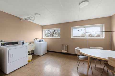 Tiny photo for 2900 Maple Avenue #15B, Downers Grove, IL 60515 (MLS # 12582837)