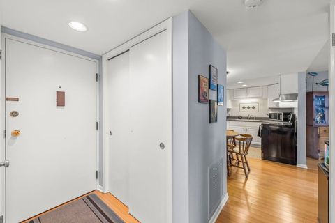 Tiny photo for 2900 Maple Avenue #15B, Downers Grove, IL 60515 (MLS # 12582837)