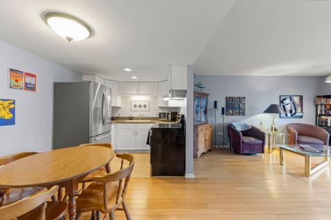 Tiny photo for 2900 Maple Avenue #15B, Downers Grove, IL 60515 (MLS # 12582837)