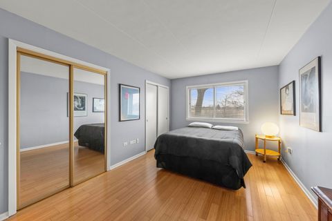 Tiny photo for 2900 Maple Avenue #15B, Downers Grove, IL 60515 (MLS # 12582837)