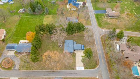 Tiny photo for 4N580 Chatham Court, West Chicago, IL 60185 (MLS # 12522578)