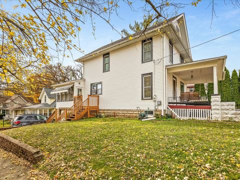 Tiny photo for 125 E 5th Street, Pecatonica, IL 61063 (MLS # 12512351)