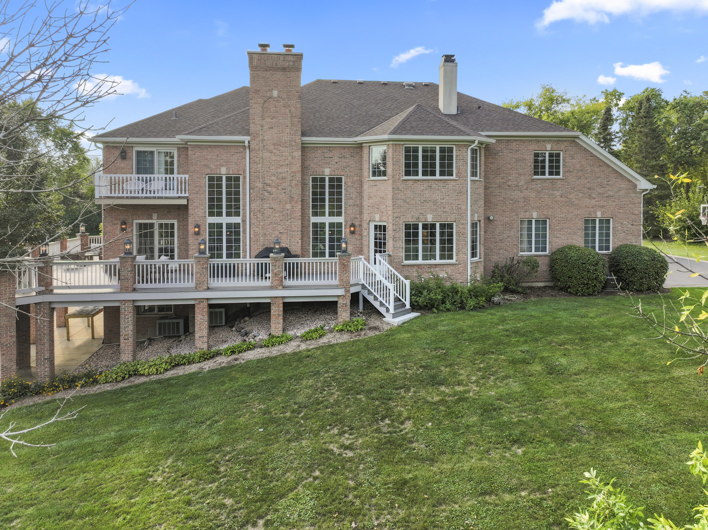 Inverness, Illinois 60010, United States, 5 Bedrooms Bedrooms, ,5 BathroomsBathrooms,Residential,Active,216441