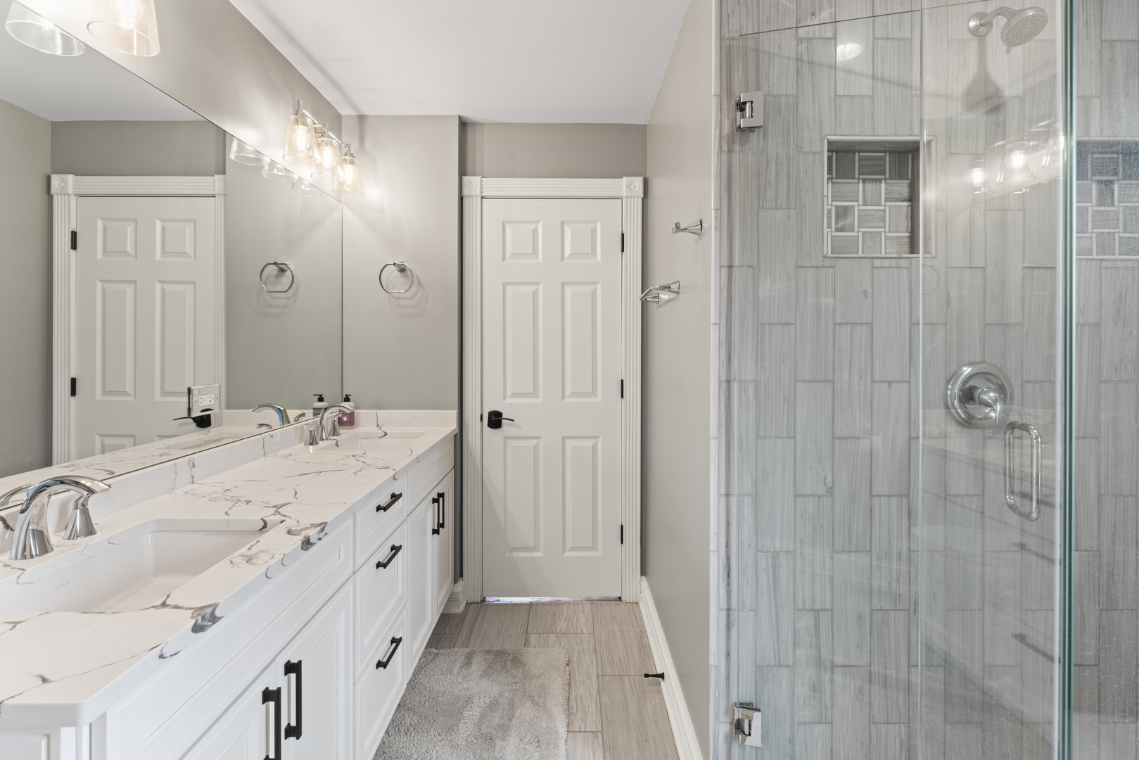 Inverness, Illinois 60010, United States, 5 Bedrooms Bedrooms, ,5 BathroomsBathrooms,Residential,Active,216441