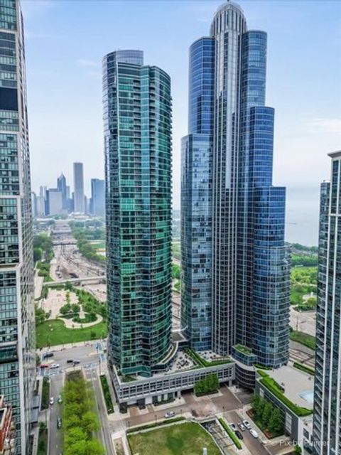 Tiny photo for 1211 S Prairie Avenue #5400, Chicago, IL 60605 (MLS # 12498447)
