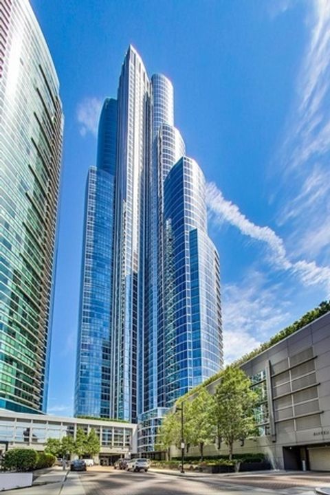 1211 S Prairie Avenue 5400 Chicago IL 60605
