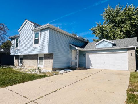 Tiny photo for 3219 Quincy Court, Joliet, IL 60431 (MLS # 12488792)