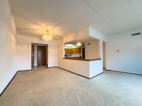 Tiny photo for 1325 PERRY Street #402, Des Plaines, IL 60016 (MLS # 12714536)