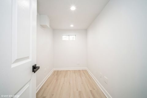 Tiny photo for 119 E Ellis Avenue, Libertyville, IL 60048 (MLS # 12552516)