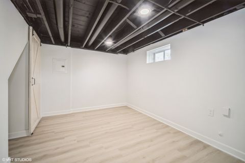 Tiny photo for 119 E Ellis Avenue, Libertyville, IL 60048 (MLS # 12552516)