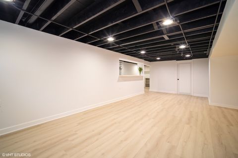 Tiny photo for 119 E Ellis Avenue, Libertyville, IL 60048 (MLS # 12552516)