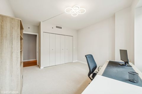 Tiny photo for 130 N Garland Court #1406, Chicago, IL 60602 (MLS # 12532003)