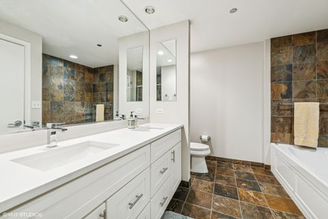 Tiny photo for 130 N Garland Court #1406, Chicago, IL 60602 (MLS # 12532003)