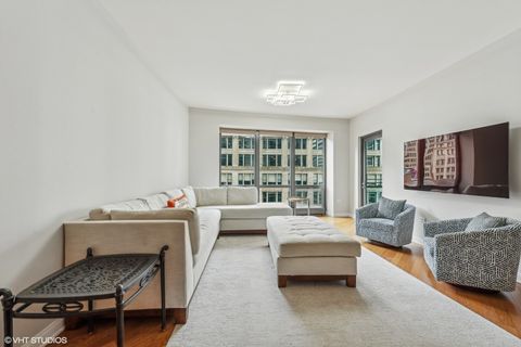 Tiny photo for 130 N Garland Court #1406, Chicago, IL 60602 (MLS # 12532003)