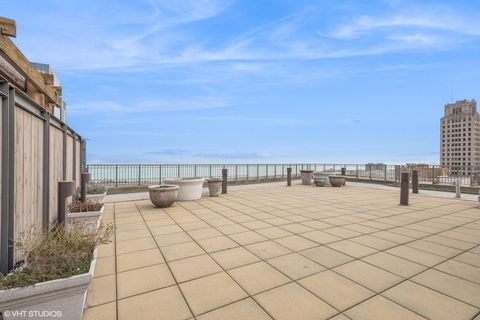 Tiny photo for 130 N Garland Court #1406, Chicago, IL 60602 (MLS # 12532003)