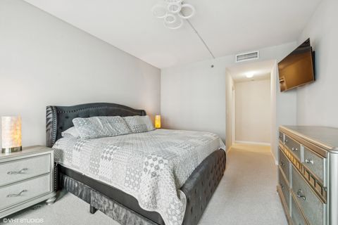 Tiny photo for 130 N Garland Court #1406, Chicago, IL 60602 (MLS # 12532003)
