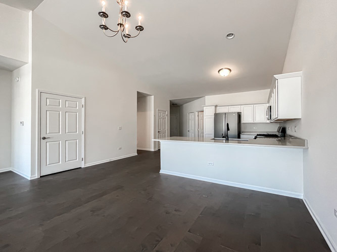 460 RIDGE Lane