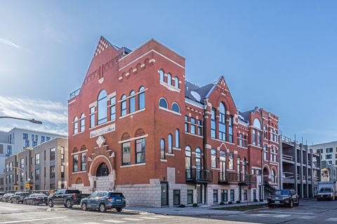 Tiny photo for 505 W Elm Street #6, Chicago, IL 60610 (MLS # 12594915)