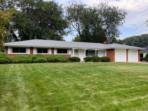 Photo of 2271 Fitchome Street, Aurora, IL 60506 (MLS # 12760929)