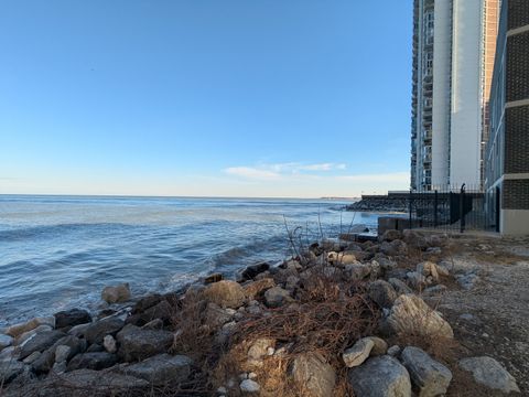 Tiny photo for 6171 N Sheridan Road #1408, Chicago, IL 60660 (MLS # 12509237)