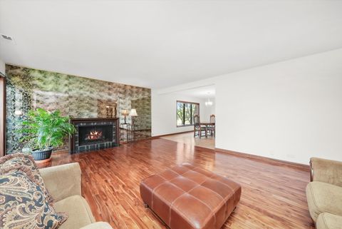 Tiny photo for 77 Lake Hinsdale Drive #207, Willowbrook, IL 60527 (MLS # 12485480)