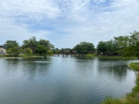 Tiny photo for 77 Lake Hinsdale Drive #207, Willowbrook, IL 60527 (MLS # 12485480)