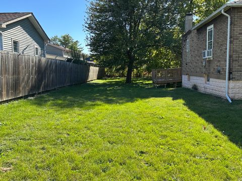 Tiny photo for 1611 Indian Avenue, Aurora, IL 60505 (MLS # 12505043)