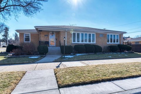 7235 W Barry Avenue Chicago IL 60707