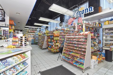Tiny photo for 655 W Irving Park Road #4711, Chicago, IL 60613 (MLS # 12373815)
