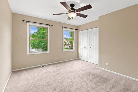 Tiny photo for 66 Copperwood Drive, Buffalo Grove, IL 60089 (MLS # 12715810)
