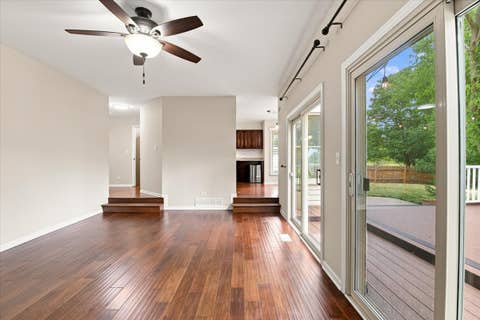 Tiny photo for 66 Copperwood Drive, Buffalo Grove, IL 60089 (MLS # 12715810)