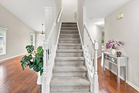 Tiny photo for 66 Copperwood Drive, Buffalo Grove, IL 60089 (MLS # 12715810)