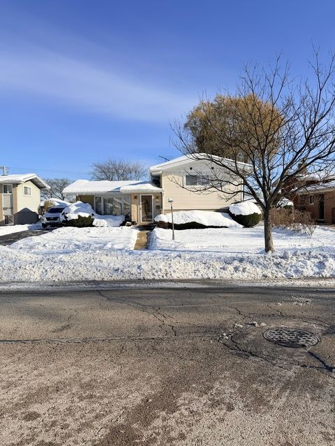 Photo of 9013 ORIOLE Avenue, Morton Grove, IL 60053 (MLS # 12529204)