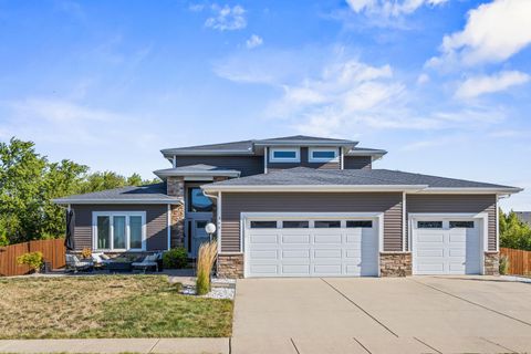 Photo of 508 SILVER LAKE Court, Savoy, IL 61874 (MLS # 12455934)