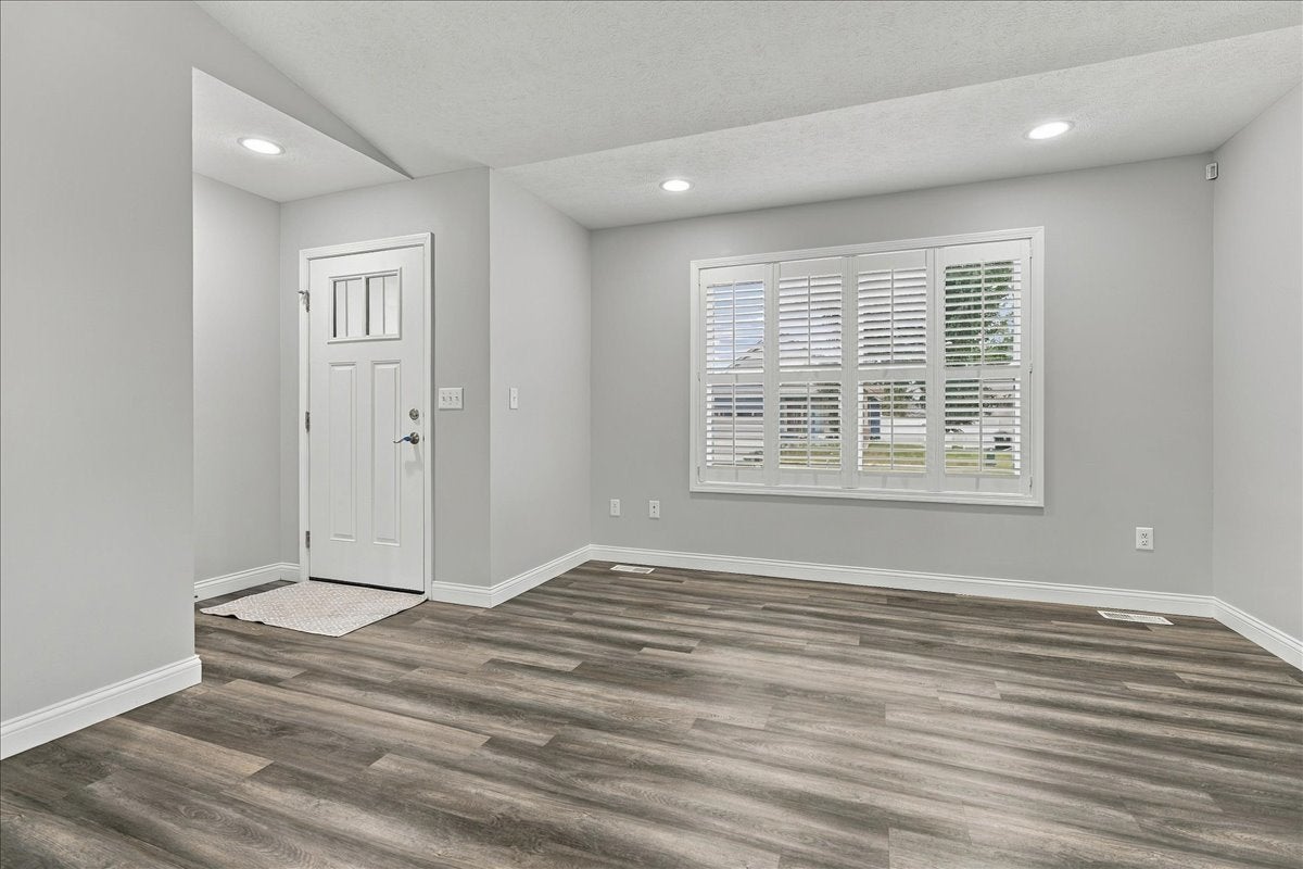 304 Bobwhite Way