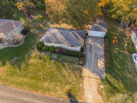 Tiny photo for 2707 Hobson Drive, Bloomington, IL 61704 (MLS # 12508026)